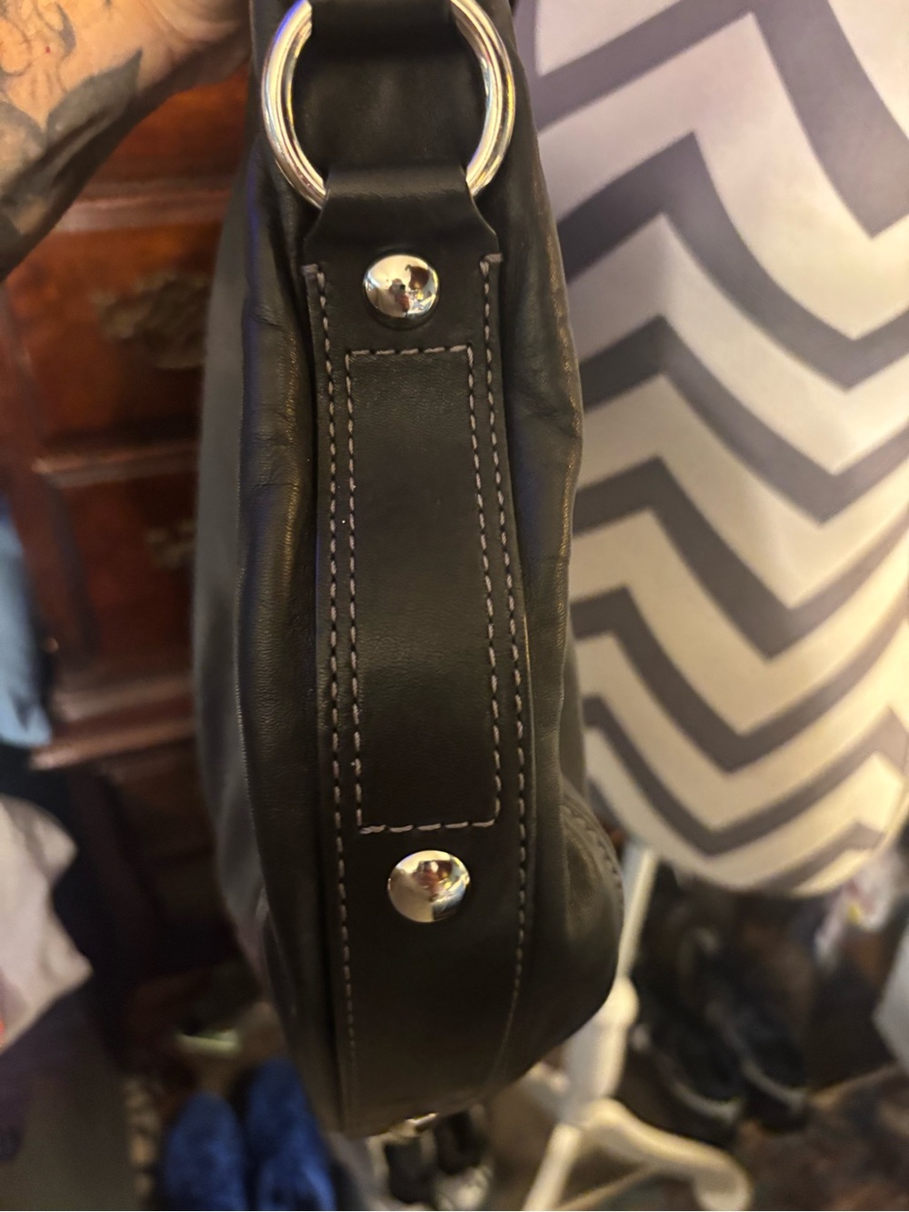 Coach Zoe Vintage Hobo Bag - Black discontinued in 2010 - Picture 6 of 11